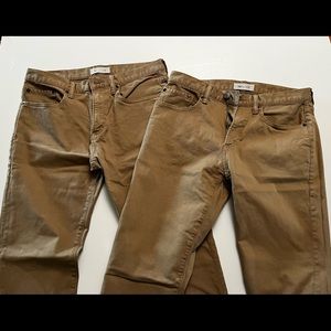 Gap 31/34 Slim Straight Twill Khaki Jeans